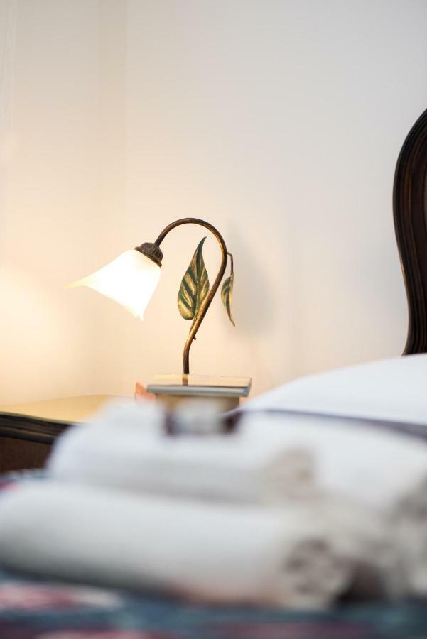 Circus Maximus N 1-at 400m Metro Apartment *